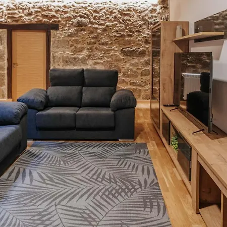 Tres Portas Hotel Licin